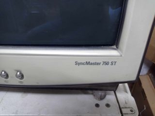 Samsung SyncMaster 750 ST-thumb-7