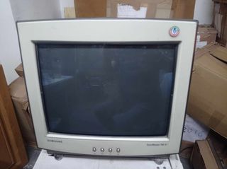 Samsung SyncMaster 750 ST-thumb-10
