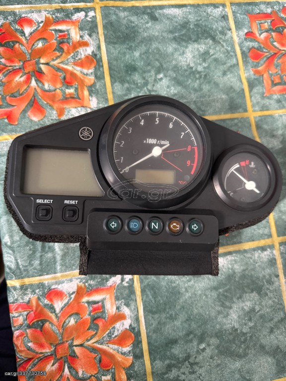 Κοντερ Yamaha tdm 900