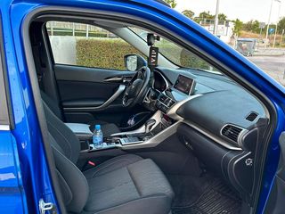 Mitsubishi Eclipse Cross 2019 1.5 T ClearTec Top 4WD CVT-Automatic-thumb-9