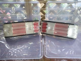 Mercedes s class w126 coupe φανάρια πισω λευκα