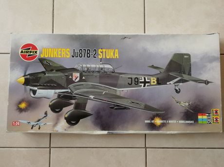 AIRFIX 1/24 STUKA JU-87 B2