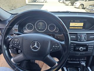 Νεκροφόρα Mercedes-Benz 2011 E250 PILATO-thumb-12