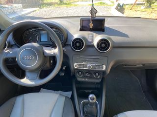Audi A1 2018 TFSI  ultra-thumb-9