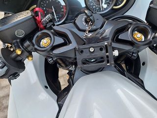 Βάση κινητού για Suzuki GSXR 1300 Hayabusa 2021-2023