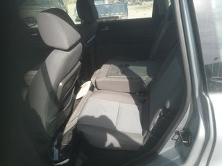 Ford C-Max  '08-thumb-3