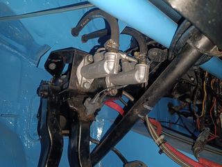 Ford Escort 1976-thumb-6