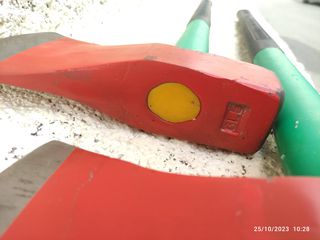 Τσεκούρια 8 + 6 λίμπρες-thumb-2