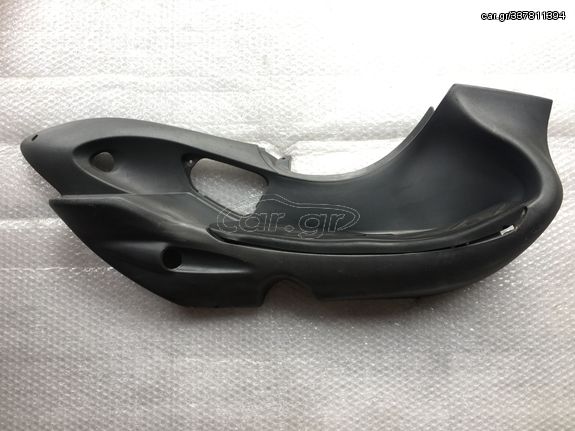ΠΑΤΩΜΑ ΔΕΞΙ ΓΝΗΣΙΟ ΜΕ ΤΑΠΕΤΟ PIAGGIO BEVERLY 200/250/300/400/500cc
