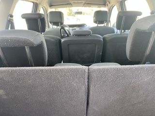 Renault Grand Scenic 2011 7 Seats DIESEL-thumb-6
