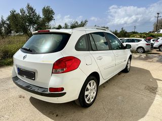 Renault Clio 2012  Grandtour dCi 90 FAP TomTom Edition-thumb-1