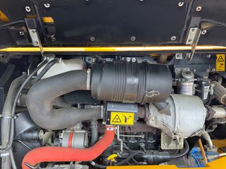 Εκσκαφάκι (διαβολάκι) JCB 2015 86C1-thumb-6