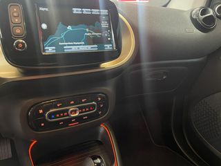 Smart ForTwo 2021 EQ CAB PRIME EXCLUSIVE 16" JBL-thumb-6