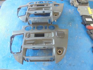 MERCEDES SPRINTER ΚΕΝΤΡΙΚΗ ΚΟΝΣΟΛΑ ΜΟΝΤΕΛΟ 00 -06