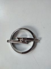 ΣΗΜΑ ΜΑΣΚΑΣ ΚΑΠΟ ΧΡΩΜΙΟ 9X11.5CM ΓΙΑ OPEL-thumb-1