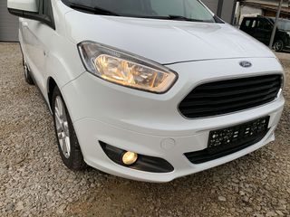 Ford Tourneo Courier 2016-thumb-1