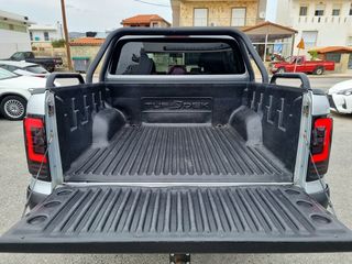 Volkswagen Amarok 2011-thumb-12