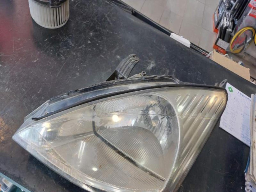 ΦΑΝΑΡΙ ΕΜΠΡΟΣ ΑΡΙΣΤΕΡΟ FORD FOCUS FORD FOCUS 98-02 014705134 1084890
