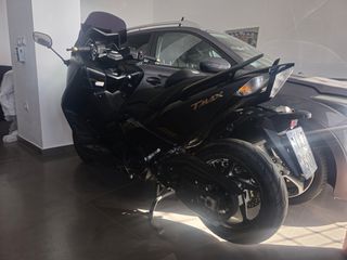 Yamaha T-Max 530 2014 Black Max-thumb-72