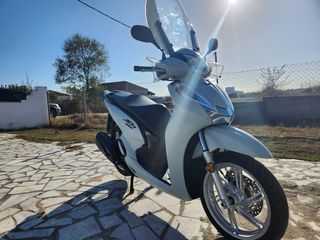 Honda SH 300i 2017-thumb-2