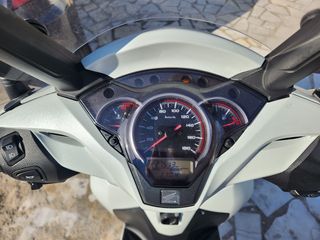 Honda SH 300i 2017-thumb-6