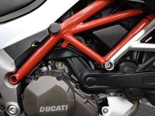 Ducati Multistrada 1200 S 2016-thumb-40
