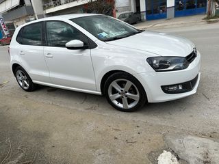 Volkswagen Polo 2011 Polo1.6TDI Urban White DSG 7-thumb-3