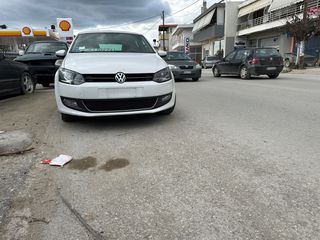 Volkswagen Polo 2011 Polo1.6TDI Urban White DSG 7-thumb-5