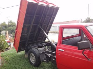 Nissan Datsun 1972 Junior-thumb-5