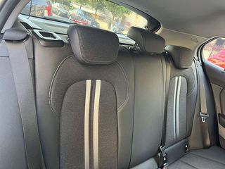 Bmw 118 2020 SPORT LINE LOOK M INTERIOR-thumb-9