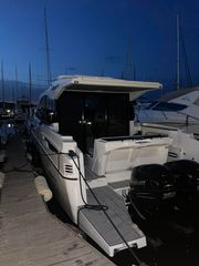 Karnic 2027 S37-x   3 Cabin-thumb-6