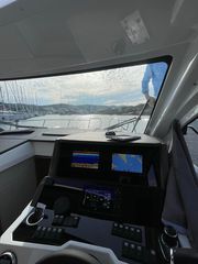 Karnic 2027 S37-x   3 Cabin-thumb-12