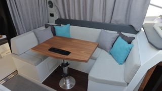 Karnic 2027 S37-x   3 Cabin-thumb-18