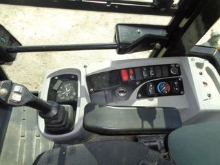 Φορτωτής Με Λάστιχα CAT 2017 908M-thumb-24