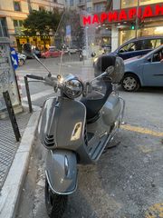 Piaggio Vespa GTS 300 '19 Supertech 