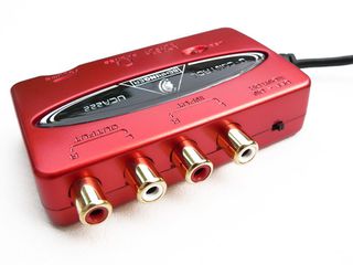 BEHRINGER UCA222 Ultra-low latency 2-In/2-Out USB audio interface - Behringer-thumb-1