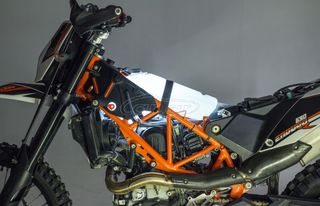 KTM 690 Enduro έξτρα τεπόζιτο 6,2 λίτρα + Twin air φίλτρο αέρα