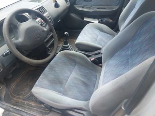 NISSAN ALMERA - ΜΟΝΟ ΓΙΑ ΑΝΤΑΛΛΑΚΤΙΚΑ --thumb-2