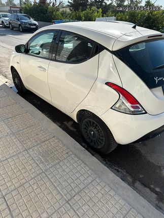 Lancia Ypsilon '14 Elefantino 1.25