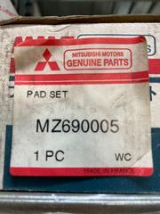 ΣΕΤ ΤΑΚΑΚΙΑ ΕΜΠΡ.ΦΡΕΝΩΝ MITSUBISHI (MZ690005)
