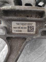 Βάση μηχανής δεξιά Skoda Octavia 7 diesel 5Q0199262BH