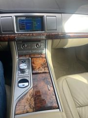 Jaguar XF 2009 Ελληνικο ολα τα σερβισ στην αντιπροσωπεια-thumb-11