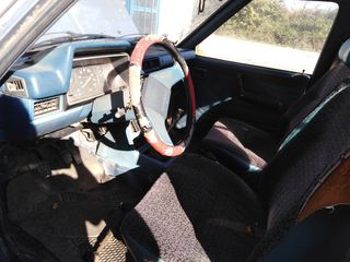 Nissan Datsun 1987-thumb-1