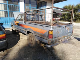 Nissan Datsun 1987-thumb-2