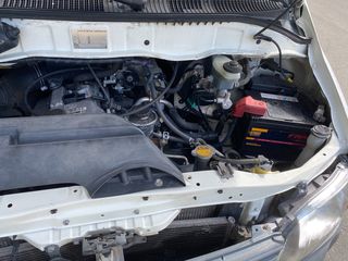 Toyota Hiace 2002-thumb-25