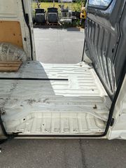 Toyota Hiace 2002-thumb-16