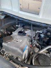 Toyota Hiace 2002-thumb-18
