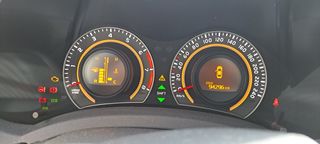 Toyota Auris 2014-thumb-7