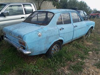 Ford Escort 1974 MK1-thumb-2