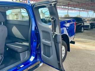 Φορτηγό Έως 7.5τ Ford 2014 Extrakabine 2.2 TDCi XLT 4x4-thumb-61